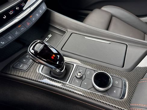 Used 2025 Cadillac CT5 V image 25