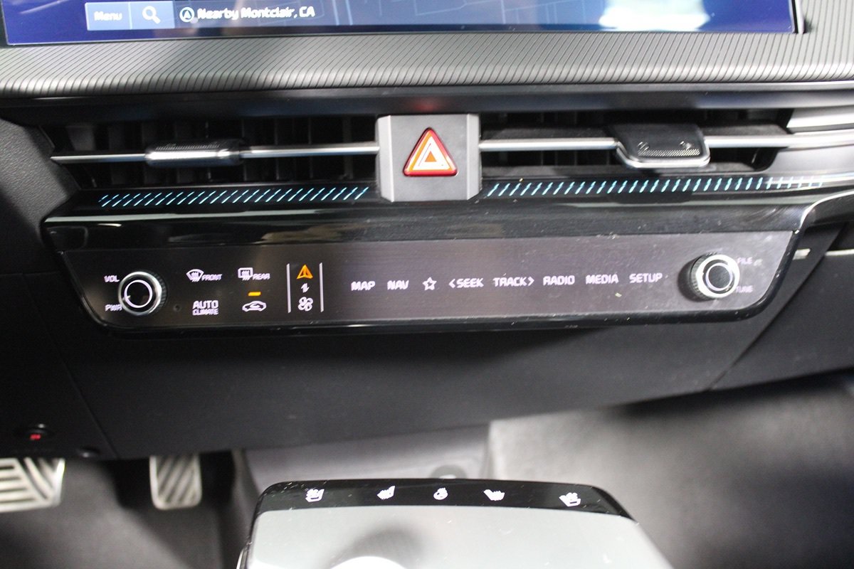 Used 2024 Kia EV6 GT-Line AWD/4WD image 24