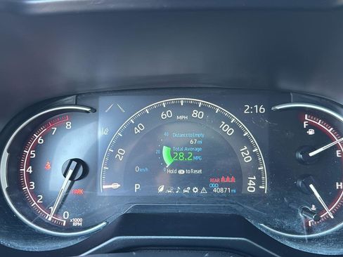 Used 2023 Toyota RAV4 LE image 8