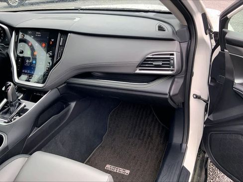 Used 2023 Subaru Outback Onyx Edition image 18
