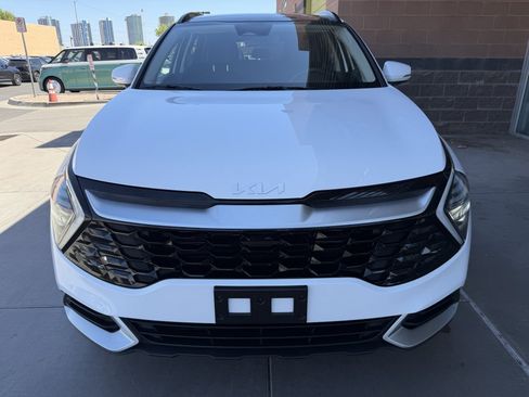 Used 2025 Kia Sportage EX w/ Premium Package FWD image 10