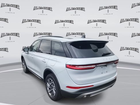 New 2026 Lincoln Corsair Premiere image 3