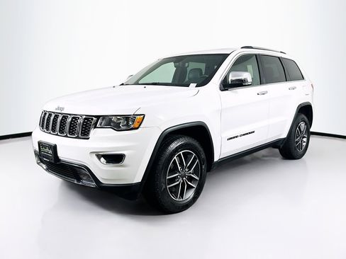 Used 2021 Jeep Grand Cherokee Limited w/ Luxury Group II image 3