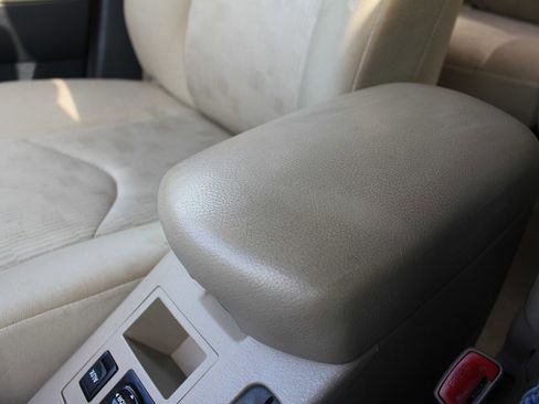 Used 2010 Toyota RAV4 AWD image 22