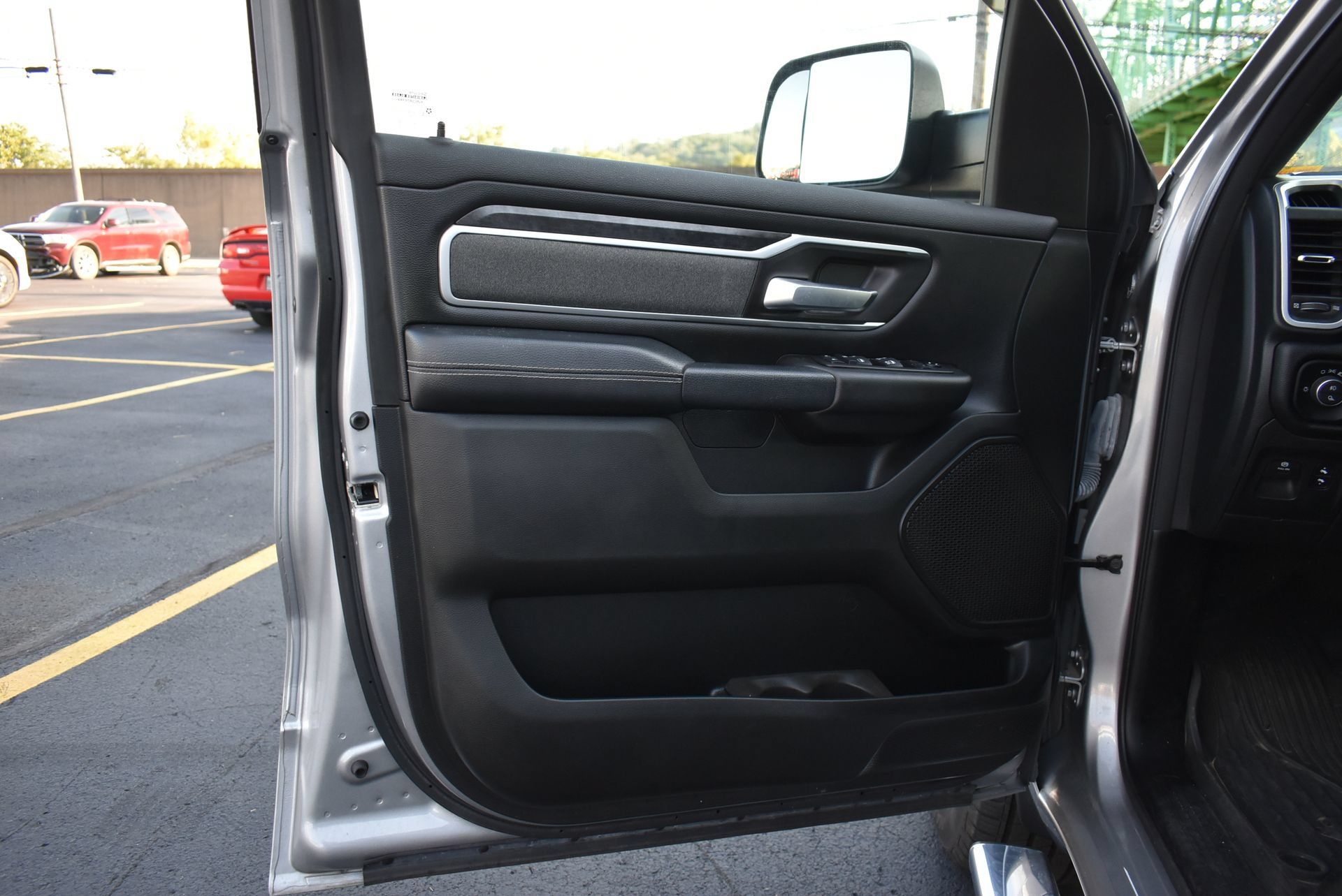 Used 2021 RAM 1500 Big Horn AWD/4WD image 12