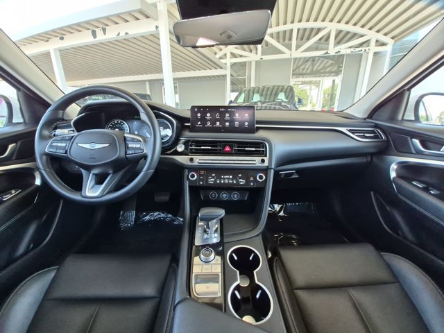 Used 2025 Genesis G70 2.5T AWD/4WD image 18