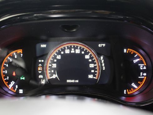 Used 2025 Dodge Durango GT AWD/4WD image 11