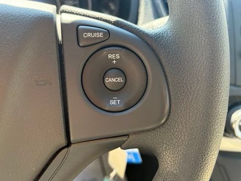 Used 2016 Honda CR-V LX image 17