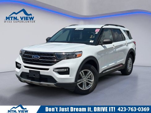 Used 2021 Ford Explorer XLT w/ Equipment Group 202A RWD image 1