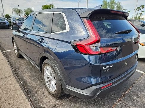 Used 2023 Honda CR-V EX image 5