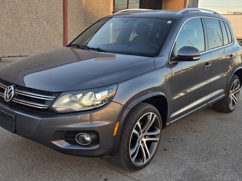 Used 2014 Volkswagen Tiguan R-Line image 2