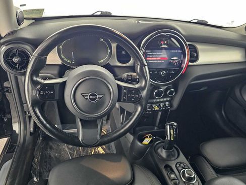 Used 2024 MINI Cooper SE FWD image 16