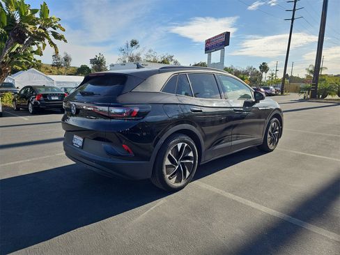 Certified 2022 Volkswagen ID.4 Pro S image 5