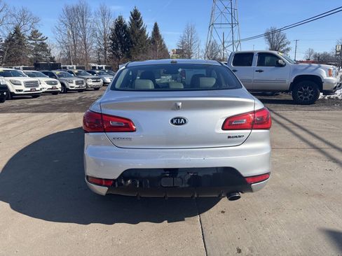 Used 2015 Kia Forte Koup EX w/ EX Premium Package image 8