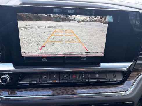 Used 2023 GMC Sierra 1500 Elevation image 33