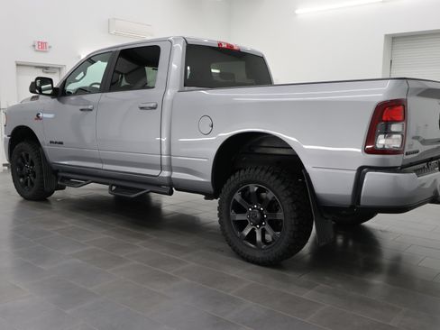 Used 2022 RAM 2500 Big Horn w/ Night Edition AWD/4WD image 6