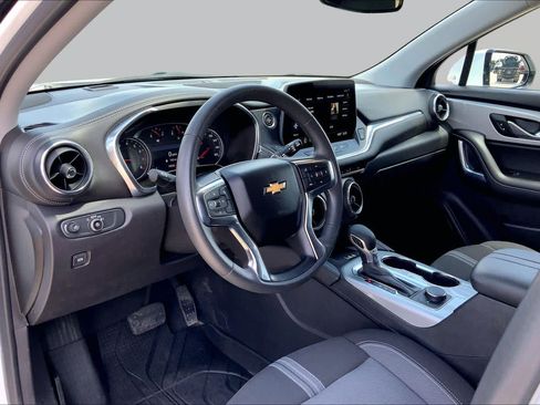 Used 2023 Chevrolet Blazer LT w/ Convenience Package FWD image 17
