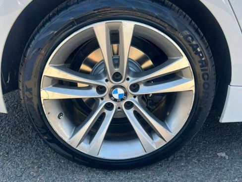 Used 2017 BMW 330i Sedan image 14