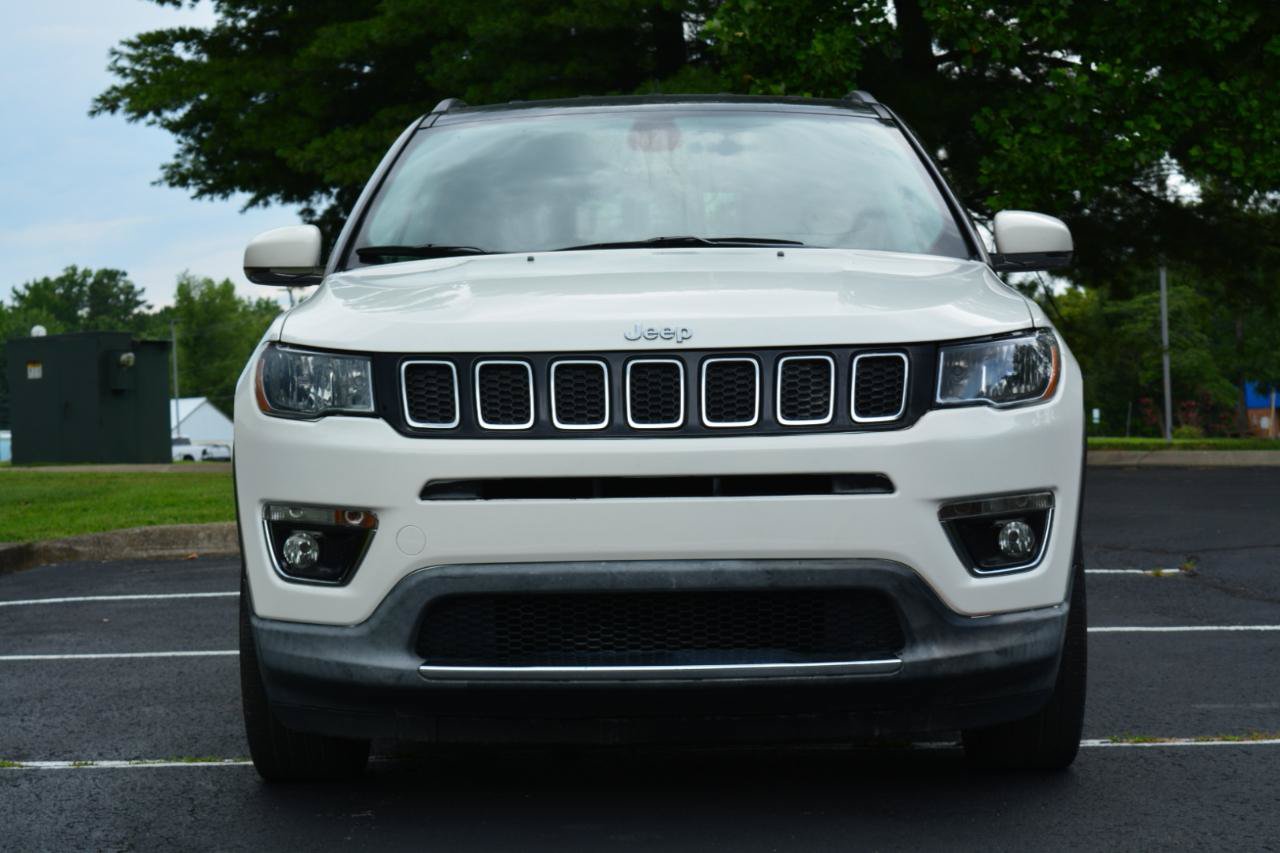 Used 2020 Jeep Compass Limited FWD image 2