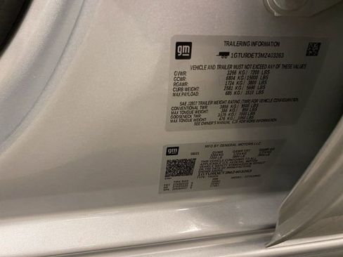 Used 2021 GMC Sierra 1500 SLT w/ SLT Premium Package image 32