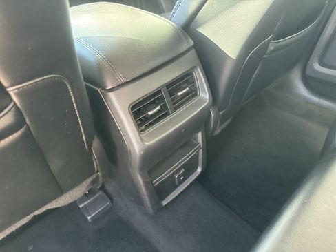 Used 2019 Ford Edge SEL w/ Equipment Group 201A image 20