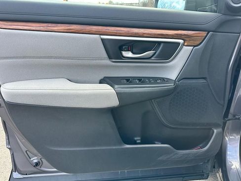 Used 2019 Honda CR-V EX image 19