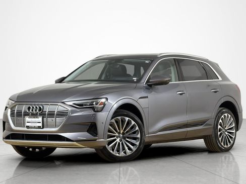 Used 2020 Audi Q5 2.0T Premium Plus w/ Premium Plus Package AWD/4WD image 1