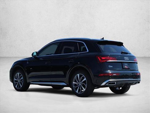 Used 2022 Audi Q5 2.0T Premium Plus w/ Premium Plus Package AWD/4WD image 9