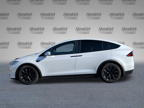 Used 2023 Tesla Model X Plaid image 10