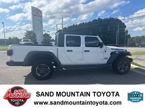 Used 2020 Jeep Gladiator Rubicon AWD/4WD image 2
