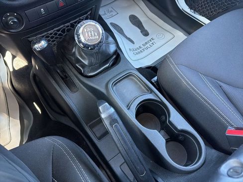 Used 2017 Jeep Wrangler Sahara w/ Connectivity Group image 46