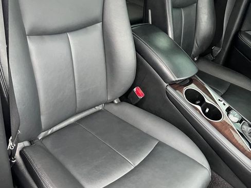 Used 2018 INFINITI Q50 Luxe image 23