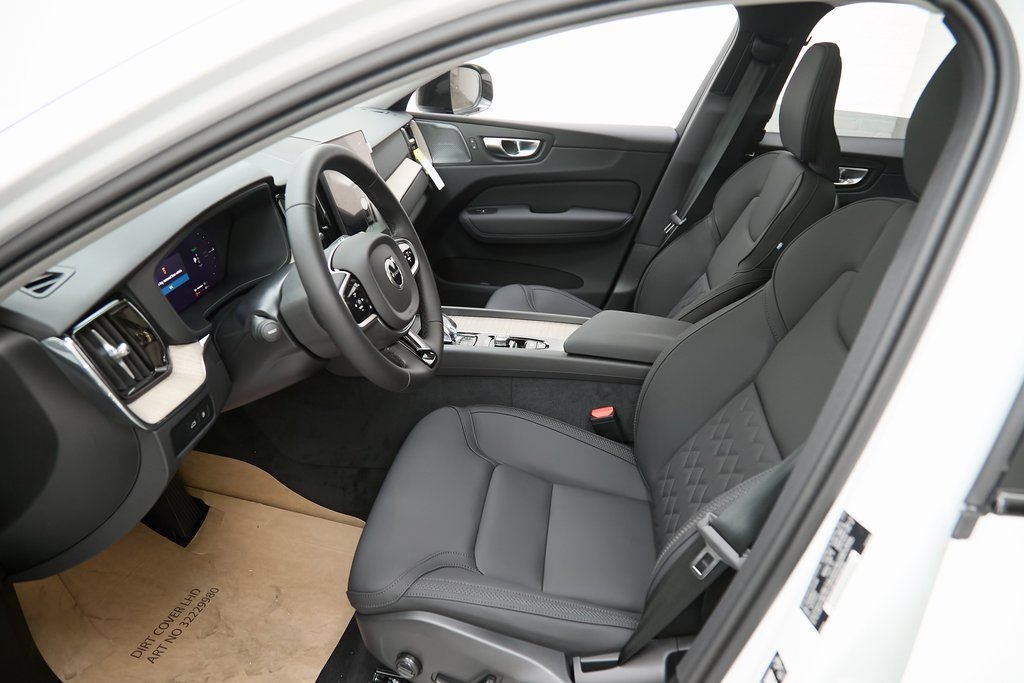 New 2026 Volvo XC60 T8 Plus w/ Climate Package AWD/4WD image 16