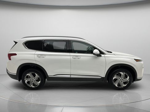 Used 2023 Hyundai Santa Fe SEL w/ Premium Package AWD/4WD image 2