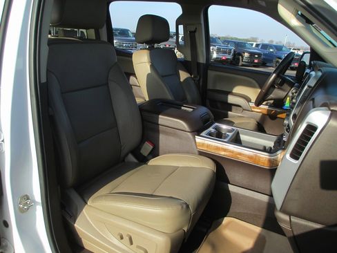 Used 2018 GMC Sierra 1500 SLT w/ SLT Premium Package image 22