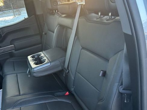 Used 2022 Chevrolet Silverado 1500 LTZ image 35