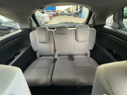 Used 2018 Honda Odyssey EX image 15