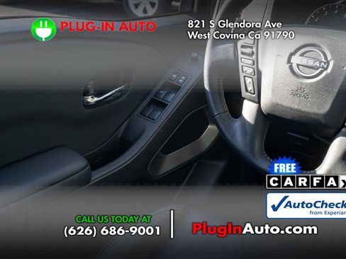 Used 2024 Nissan Frontier SL image 15