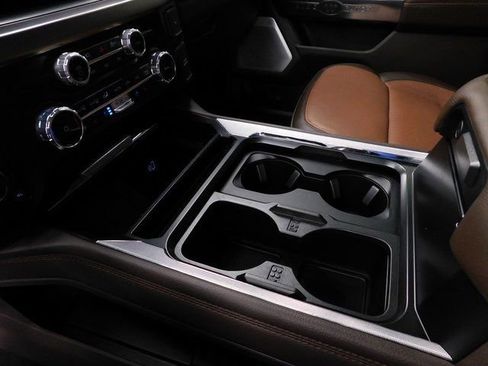 Used 2025 Ford F250 King Ranch w/ FX4 Off-Road Package image 36