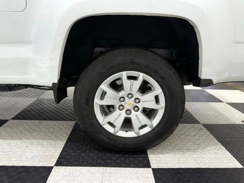 Used 2021 Chevrolet Colorado LT w/ Fleet Safety Package image 10