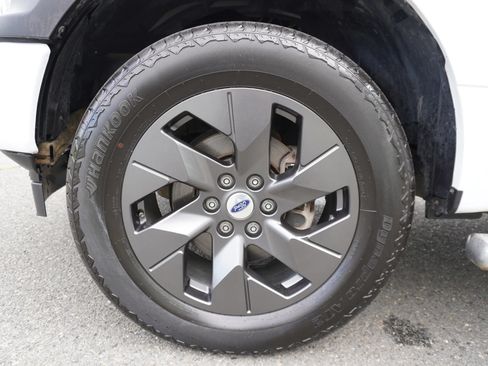Used 2018 Ford F150 XL w/ Equipment Group 101A Mid AWD/4WD image 24