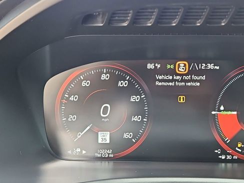 Used 2019 Volvo XC90 T8 Inscription w/ Luxury Package image 13