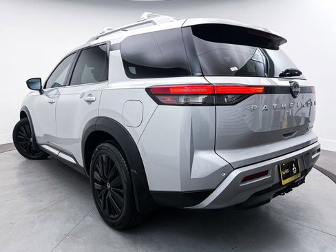 Used 2022 Nissan Pathfinder Platinum w/ Cargo Package image 2