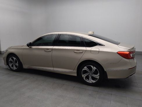 Used 2019 Honda Accord EX image 3
