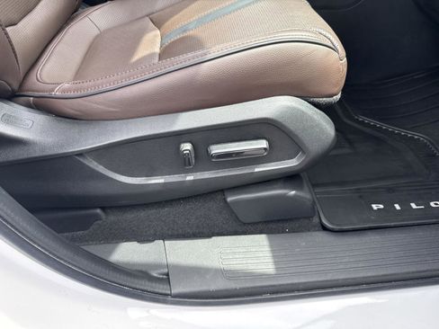 Used 2023 Honda Pilot Elite image 41