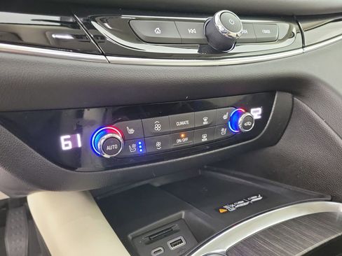 Used 2023 Buick Enclave Avenir w/ Avenir Technology Package FWD image 28