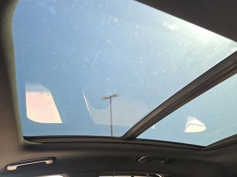 Used 2024 Genesis GV70 2.5T w/ Sport Prestige Package image 28