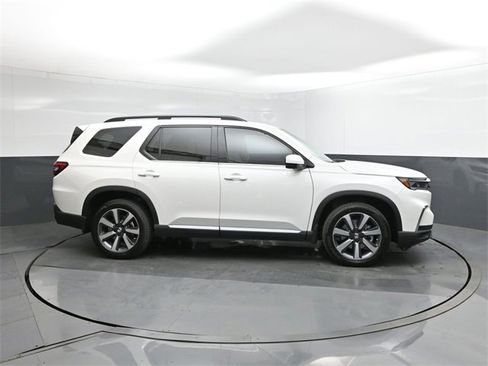 New 2025 Honda Pilot Elite image 26