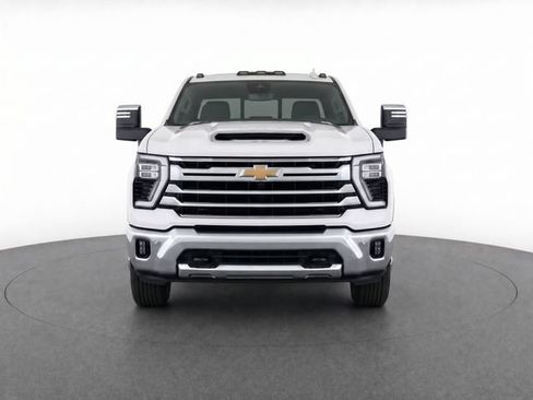 Used 2024 Chevrolet Silverado 3500 High Country w/ High Country Premium Package AWD/4WD image 6