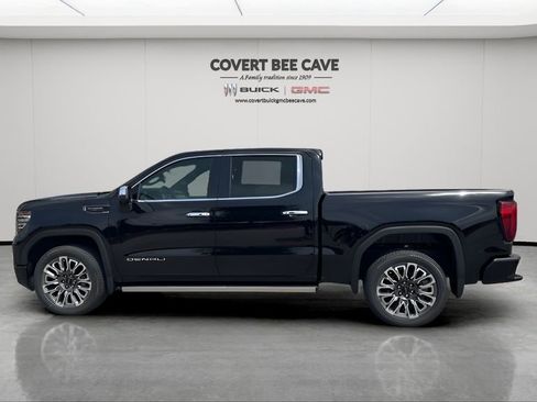 New 2025 GMC Sierra 1500 Denali Ultimate image 6